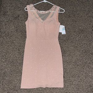 Macy bodycon dress size 5 brand new